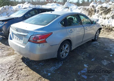 2013 Nissan Altima 2.5 Sv z USA, uszkodzony, nr VIN 1N4AL3AP5DC231804